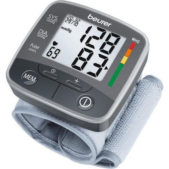 Beurer BC32 Wrist BP Monitor machine
